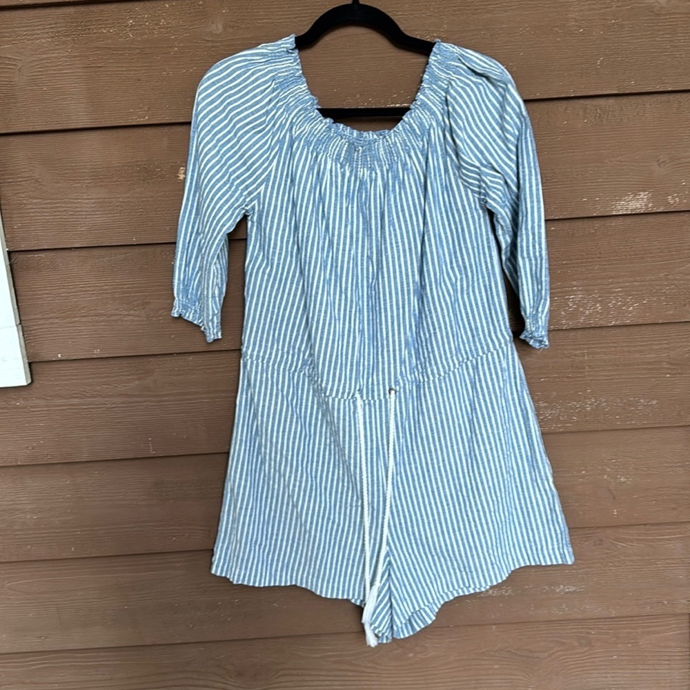 Mudpie women’s striped cotton romper size medium